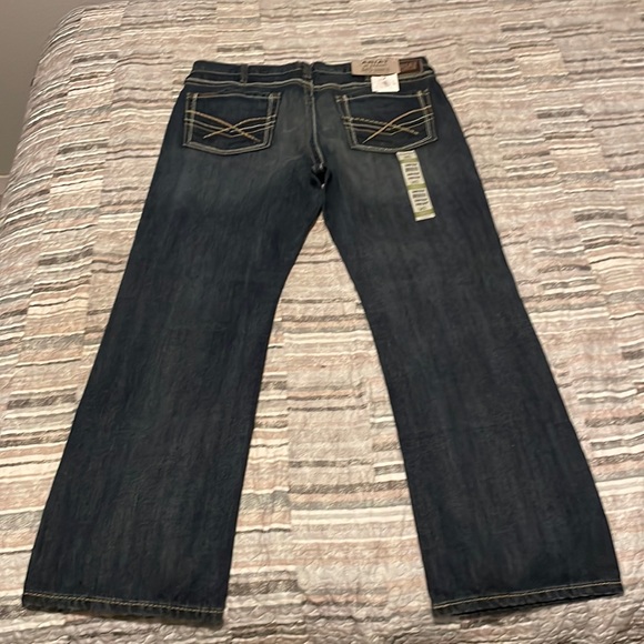 Ariat M5 Straight Fit Denim Jeans - Picture 8 of 8